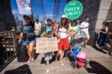 Solar Sunday: American Environmental Activists to Unite for Clean Energy During Regulatory Reversals