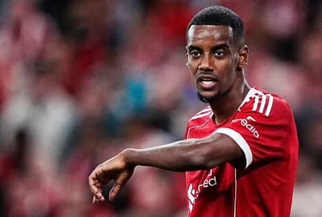 Alexander Isak's Debut Delivers Star Power Despite Evident Rust