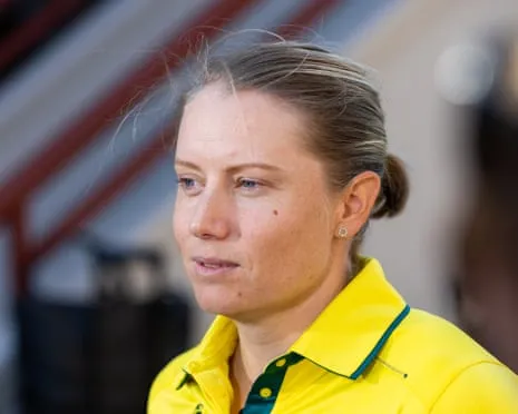 Australia's Women's Cricket Team Experiences Record 102-Run Defeat to India